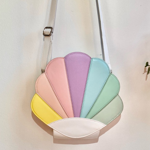 Dolls Kill Handbags - Sugar Thrillz Crossbody Bag Pastel Shell-Shaped